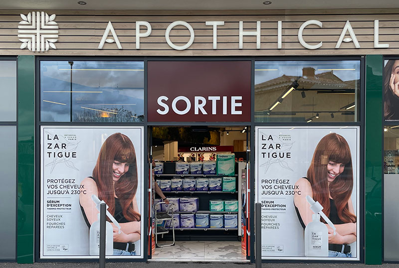Vitrine Publicité - Pharmacie Apothical Caumont