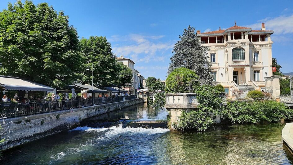 Création de site internet à L'Isle-sur-la-Sorgue – L'Isle-sur-la-Sorgue et ses canaux